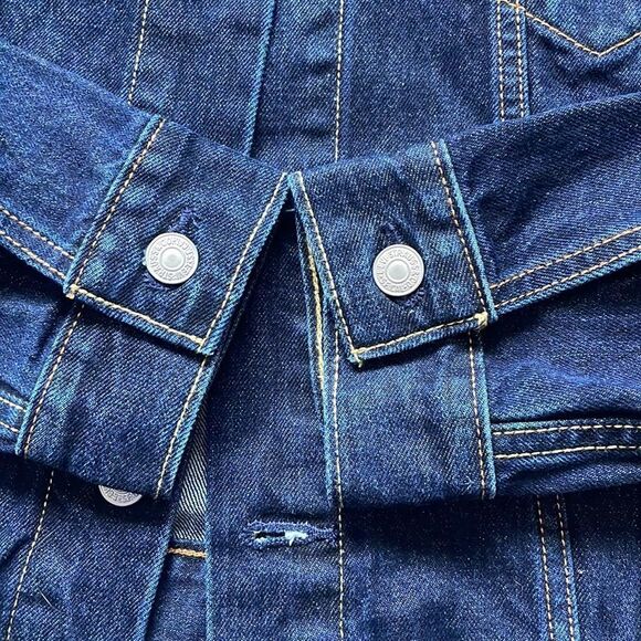 Levi’s Trucker Denim Jacket size Medium new. - Picture 4 of 11